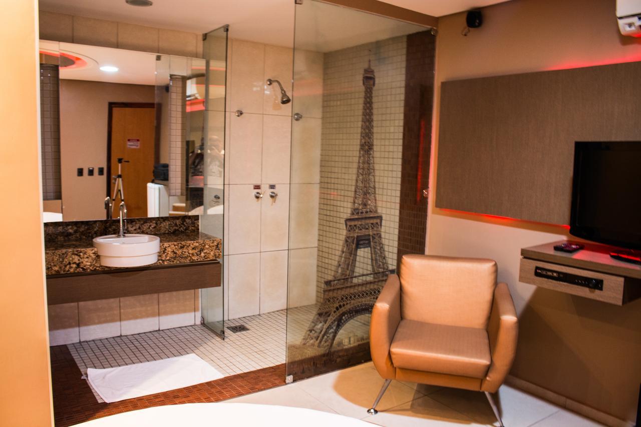 Hotel do amor Platinum (adults Only)